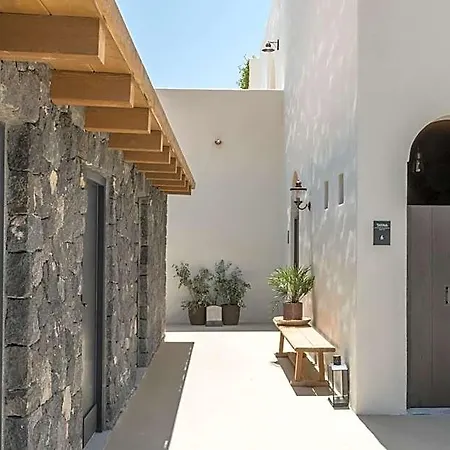 Istoria, A Member Of Design *