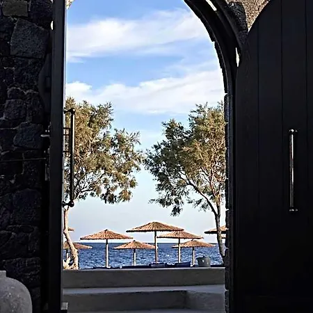 Istoria, A Member Of Design Perissa (Santorini)